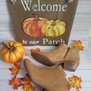 🍁New Jack Rogers Womens Bailee Suede Ankle Bootie